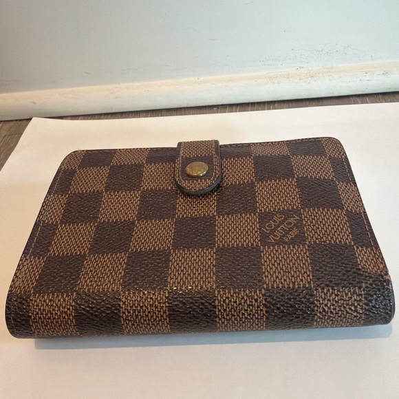 Louis Vuitton Handbags - Authentic Louis Vuitton Damier Ebene French Purse Wallet